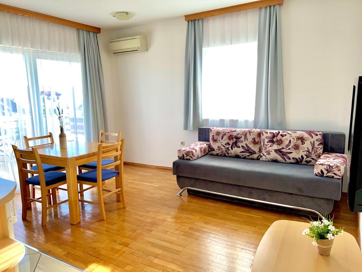 Vespera Apartments 볼 외부 사진
